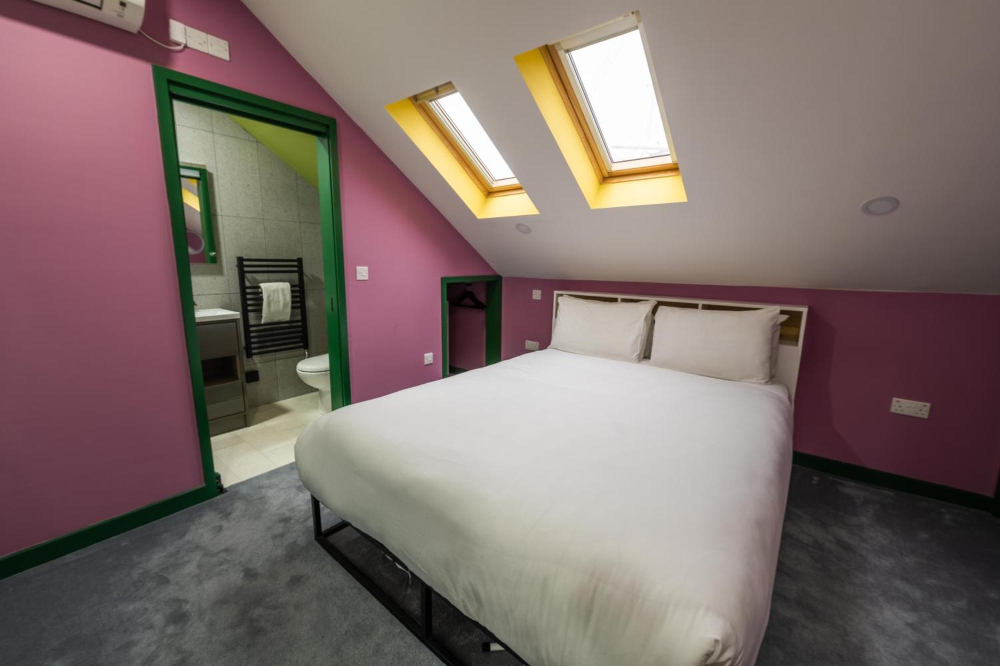 Aaron Wise - 51 Fitzhamon Apartments Cardiff Buitenkant foto